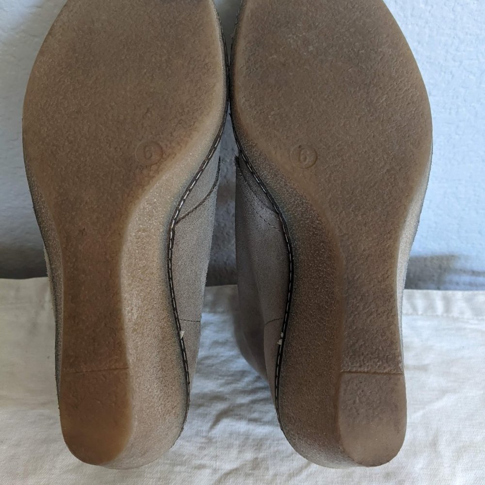 J. Crew MacAlister Wedge Boots Booties in Beige Light Brown Suede - Picture 8 of 11